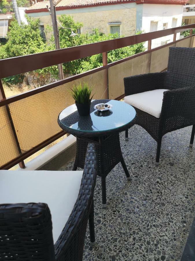 Explore Greece From Bright City Centre Apartment Chalkida Exterior foto